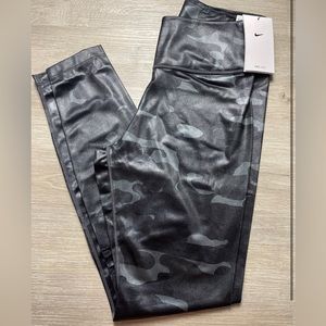 Women’s Camo Shine Mid Rise Full Length Legging